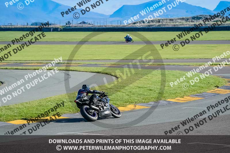 anglesey no limits trackday;anglesey photographs;anglesey trackday photographs;enduro digital images;event digital images;eventdigitalimages;no limits trackdays;peter wileman photography;racing digital images;trac mon;trackday digital images;trackday photos;ty croes